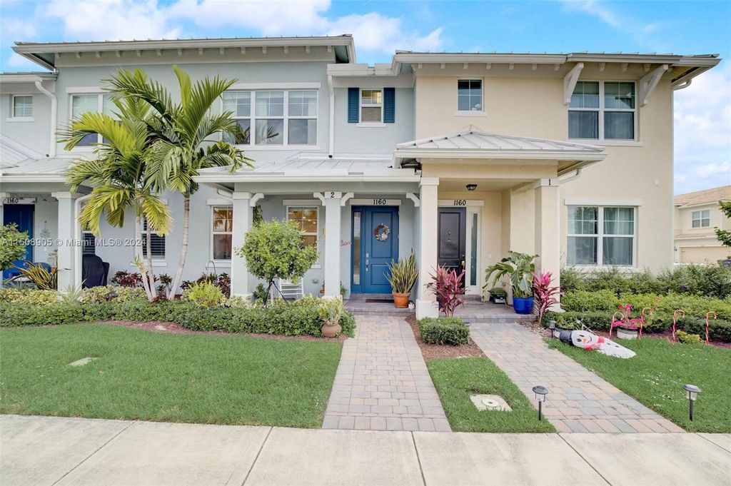 Photo of 1160 Eucalyptus Dr #2, Hollywood, FL 33021 (MLS # A11508905)