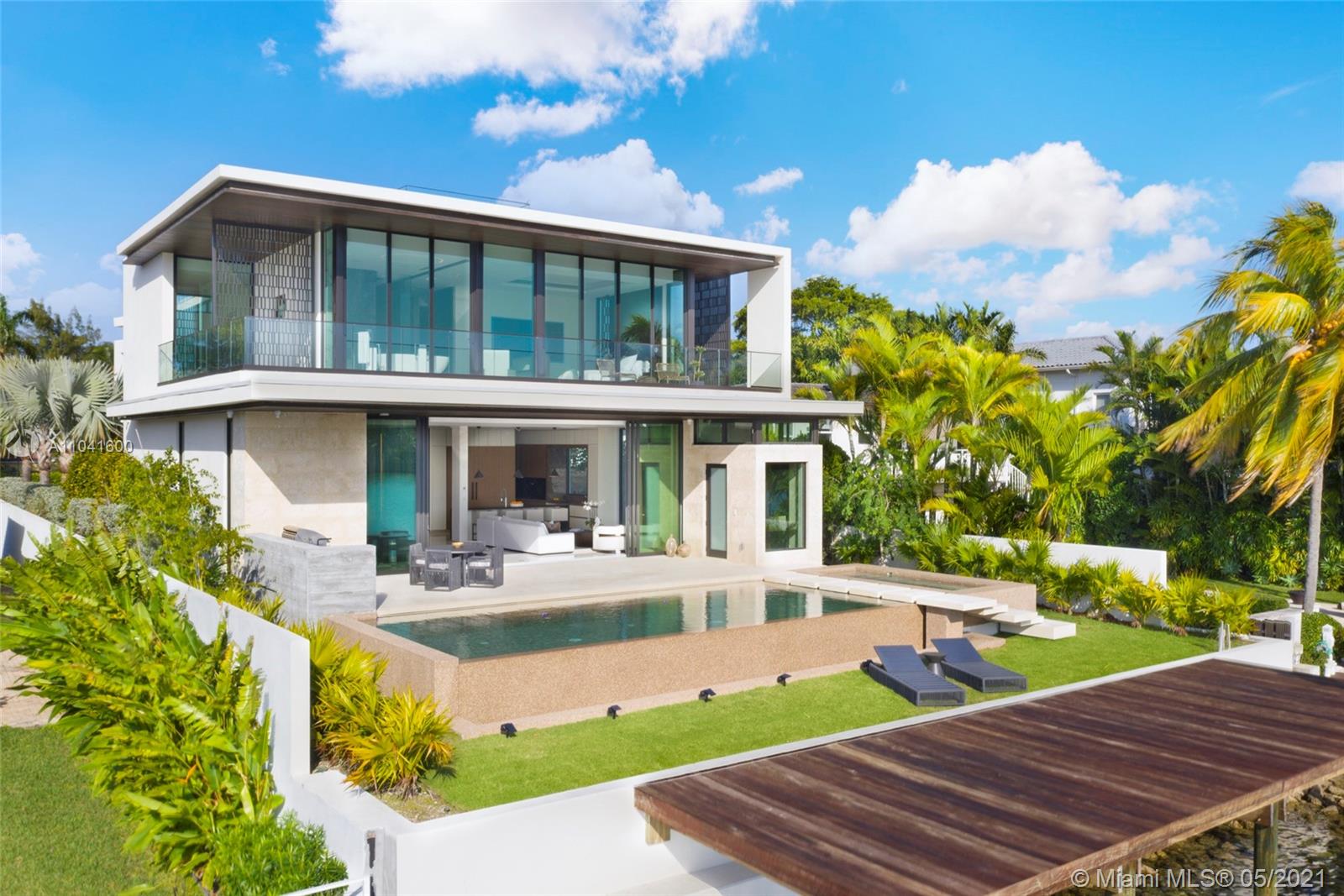 HIBISCUS ISLAND - Residential