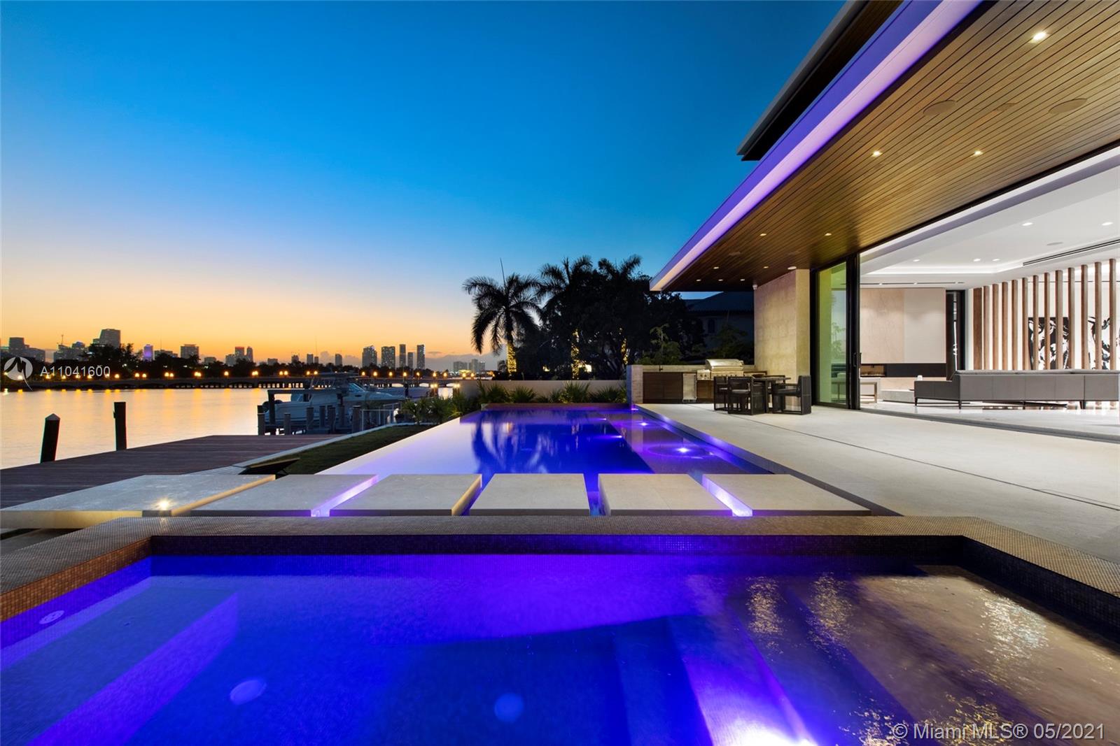 HIBISCUS ISLAND - Residential