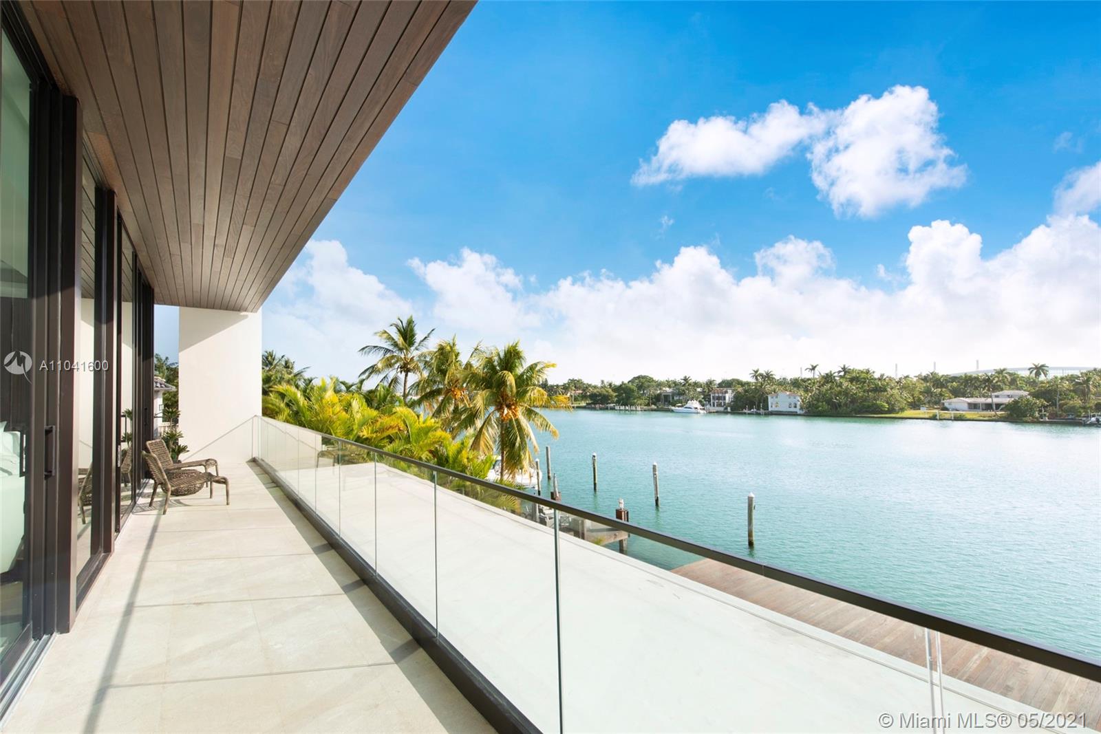 HIBISCUS ISLAND - Residential