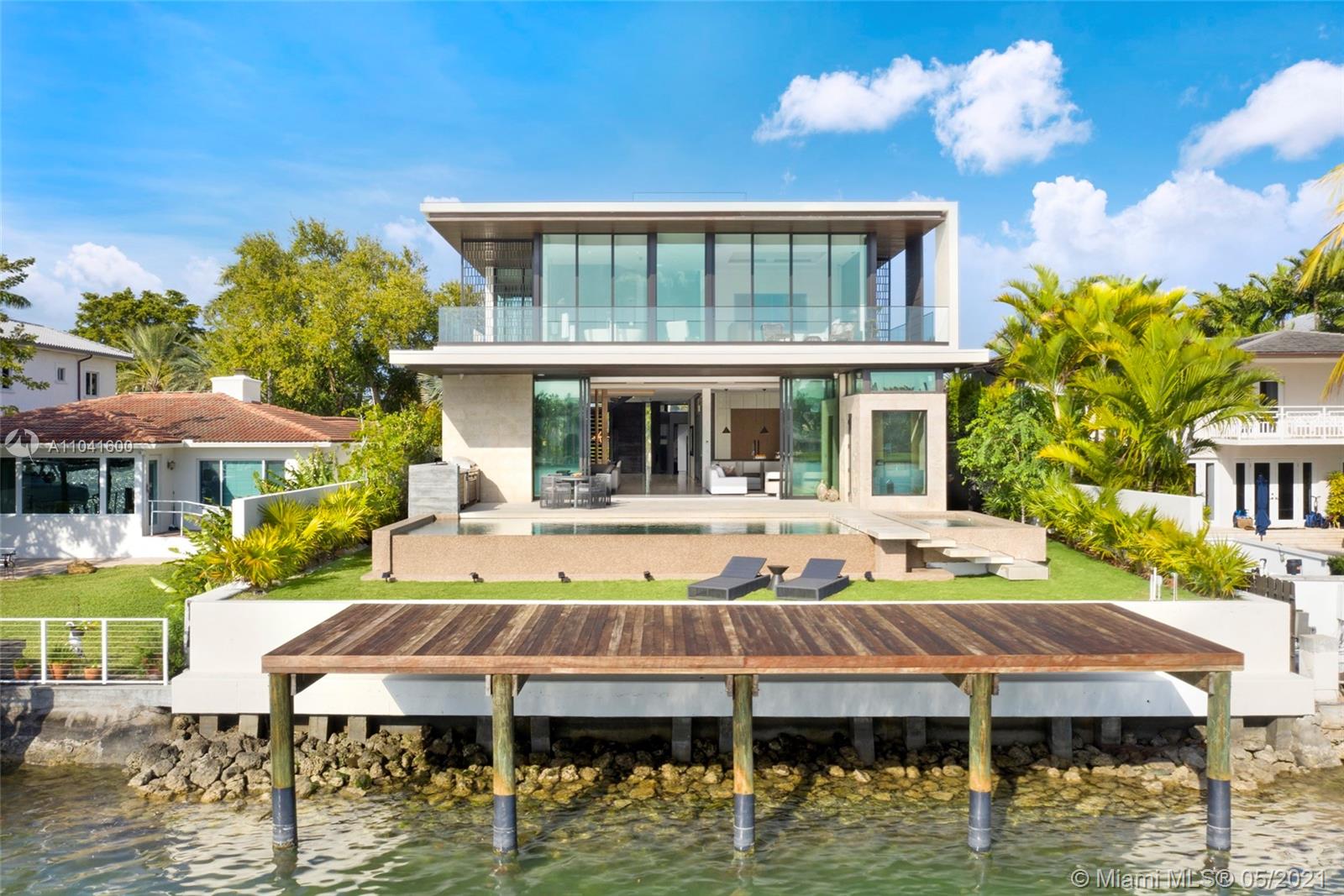 HIBISCUS ISLAND - Residential