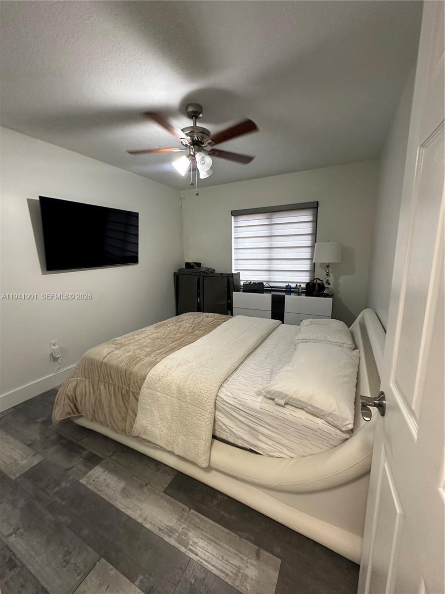 MAJESTIC HOMES - Residential