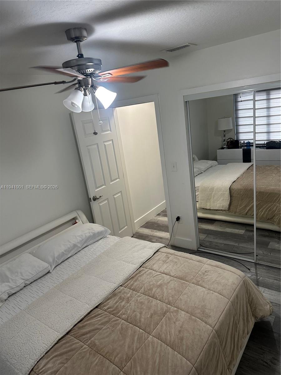 MAJESTIC HOMES - Residential