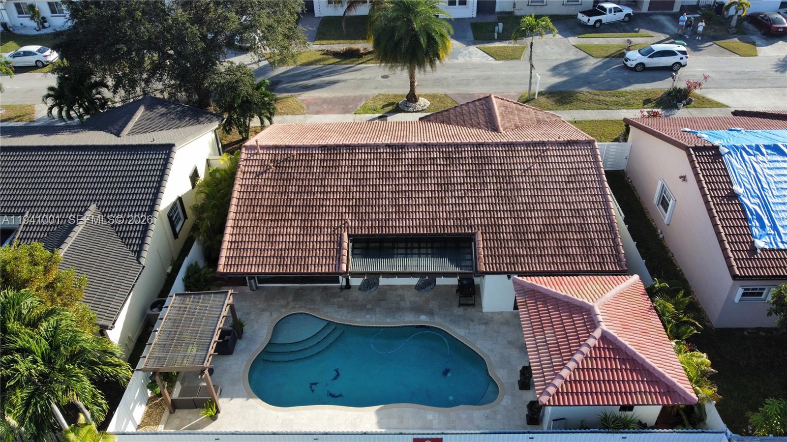 MAJESTIC HOMES - Residential