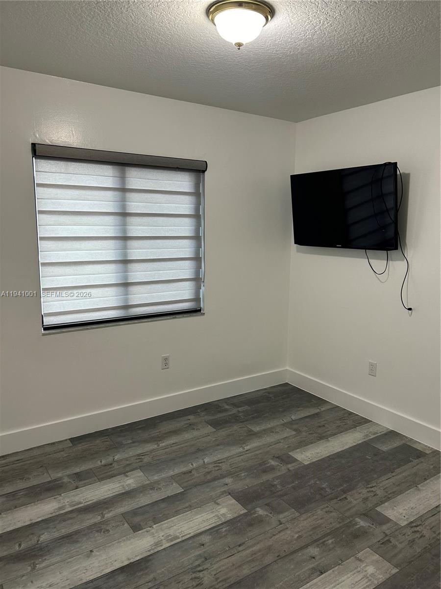 MAJESTIC HOMES - Residential