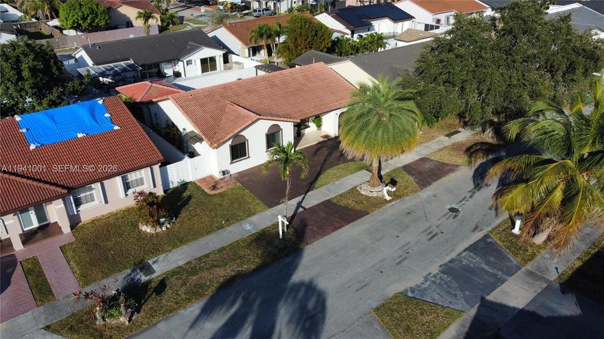 This charming 3 bed & 2 bath pool house in Richmond West could be yours! Located minutes from Zoo Miami, London Square, and conveniently located near major highways and the turnpike, offering easy commuting around Miami.
Not only is it close to shopping & dining, schools like Jorge Mas Canosa Middle School & Norma Butler Bossard Elementary School make it perfect for families looking for their forever home! Remodeled recently, this well maintained single family home offers comfortable living with impact windows & doors, below-ground pool, and one car garage.