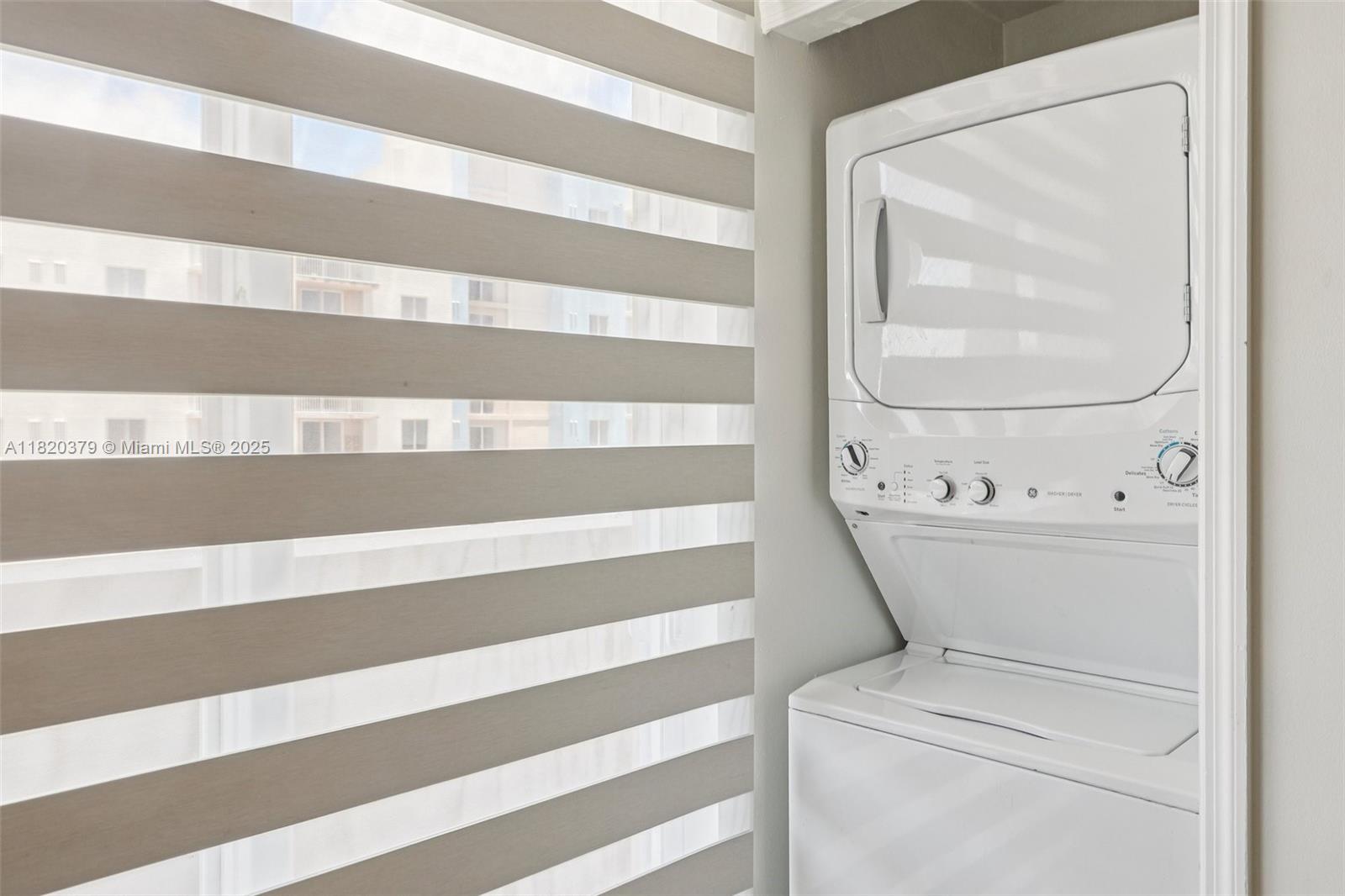 CATALONIA CONDO - Residential