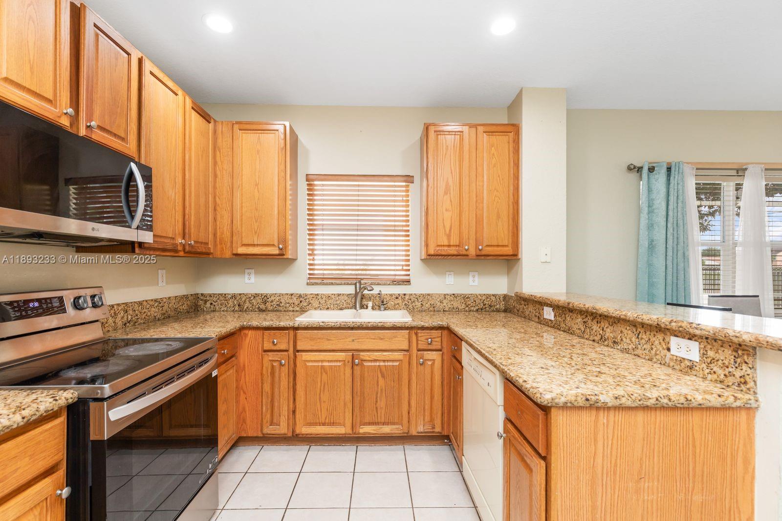 WALNUT CREEK REPLAT NO 1 - Residential