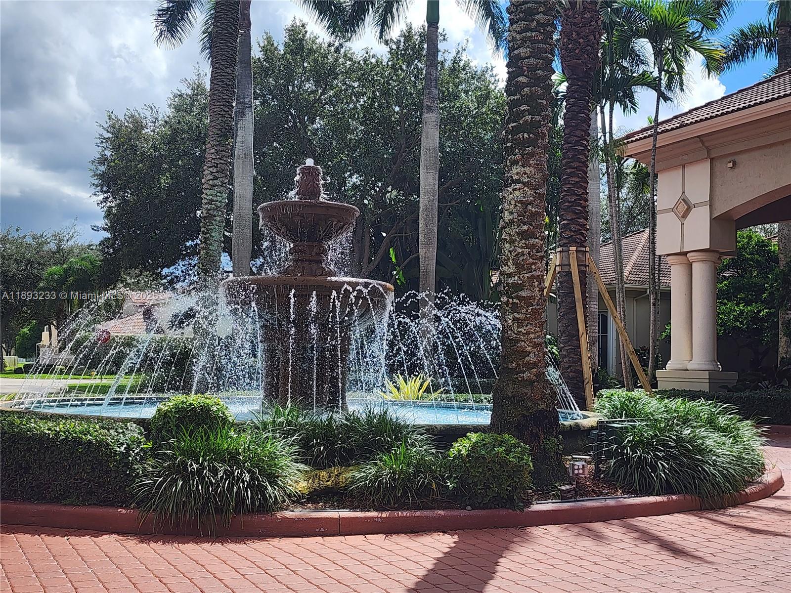 WALNUT CREEK REPLAT NO 1 - Residential