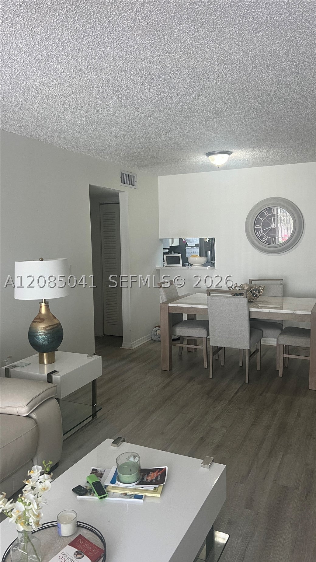 1480 W 46th St 210