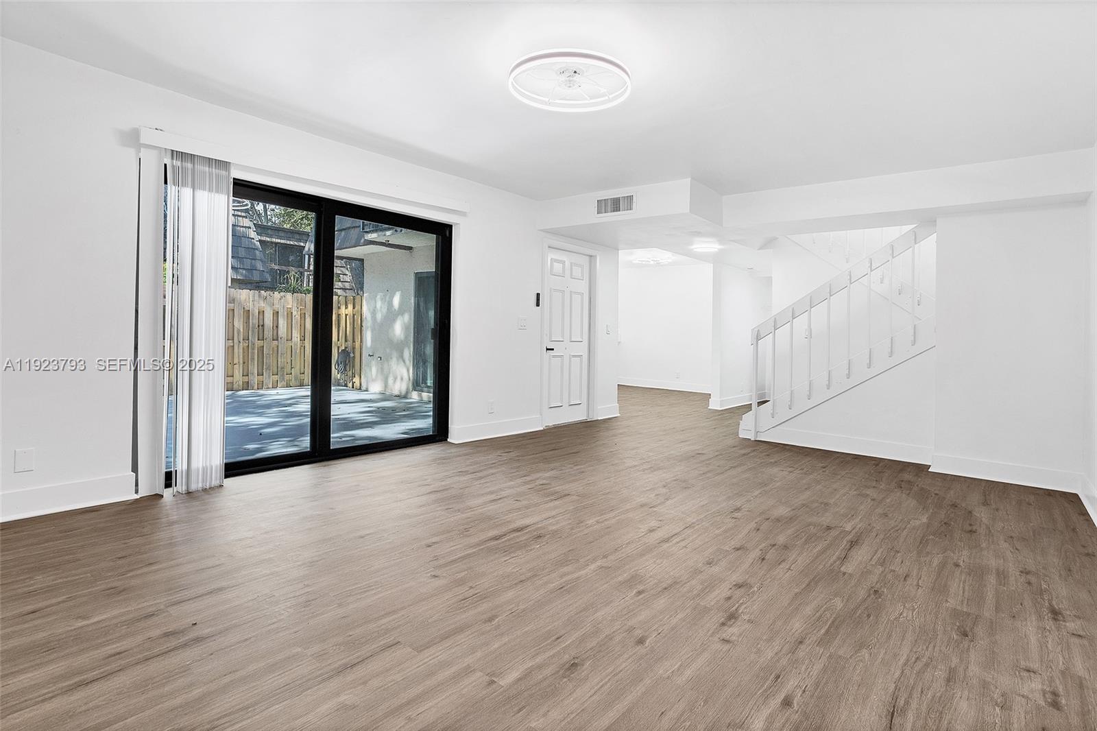 LAKE COLONY PH II - Residential Lease