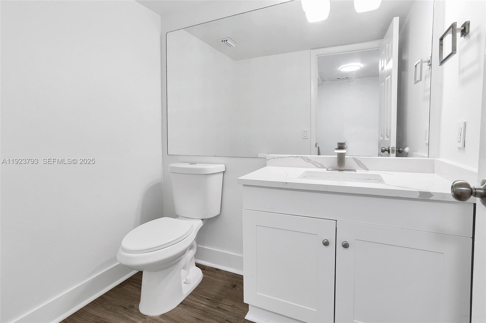 LAKE COLONY PH II - Residential Lease