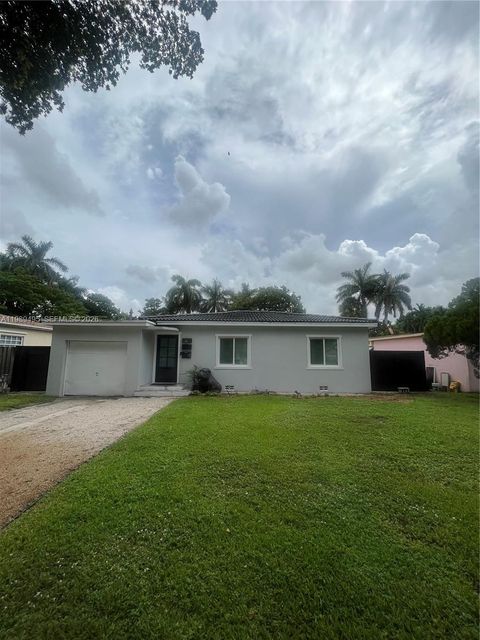 531 Forrest Dr Miami Springs FL 33166