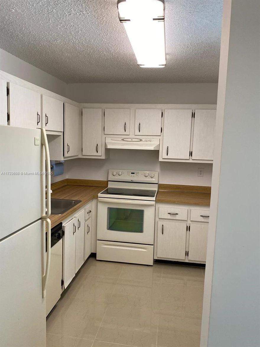 Updated 2 bedroom and 2 bedroom apartment, all porcelain floors, rented to a solid tenants for $1900, contract expires on 11/25.