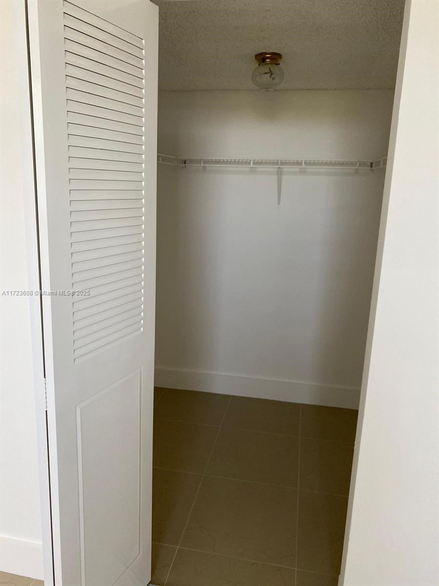 COURTYARDS OF BROWARD CON - Residential