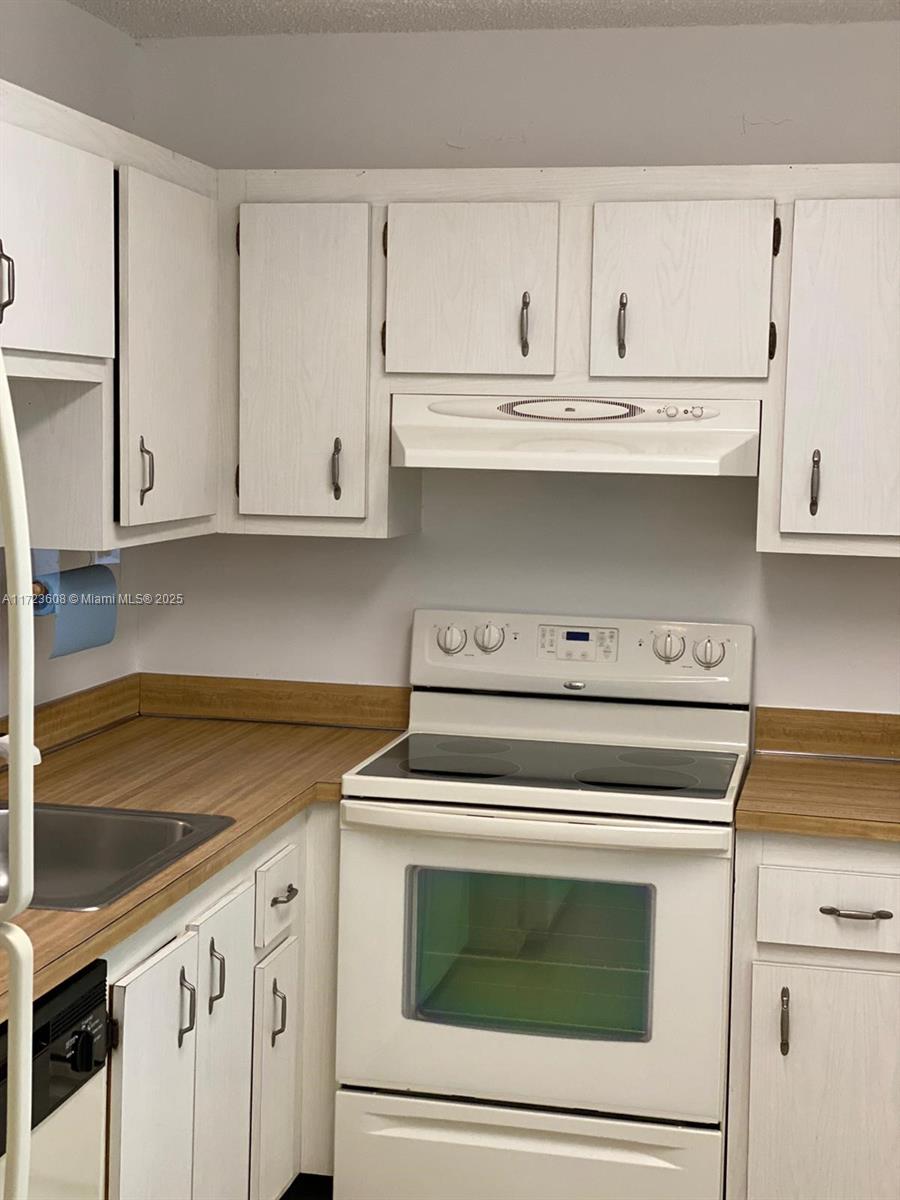 1800 SW 81st Ave 1407