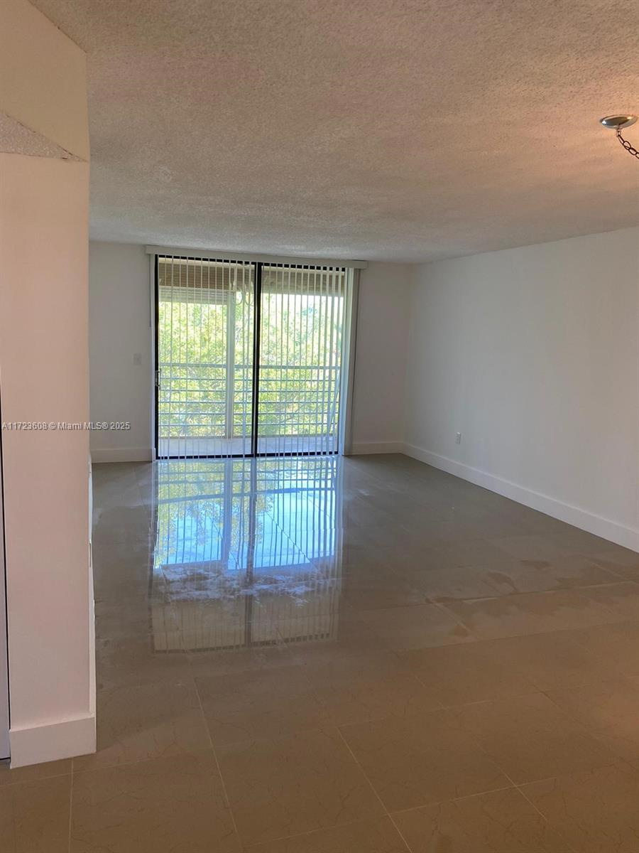 COURTYARDS OF BROWARD CON - Residential