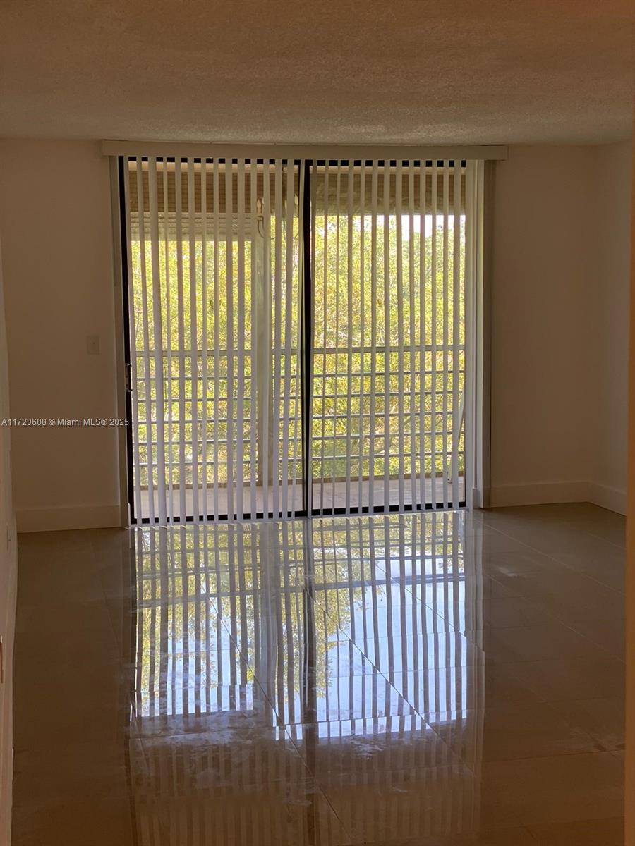 COURTYARDS OF BROWARD CON - Residential