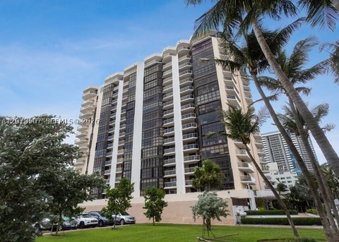 Tiny photo for 6423 Collins Ave #1702, Miami Beach, FL 33141 (MLS # A12078507)