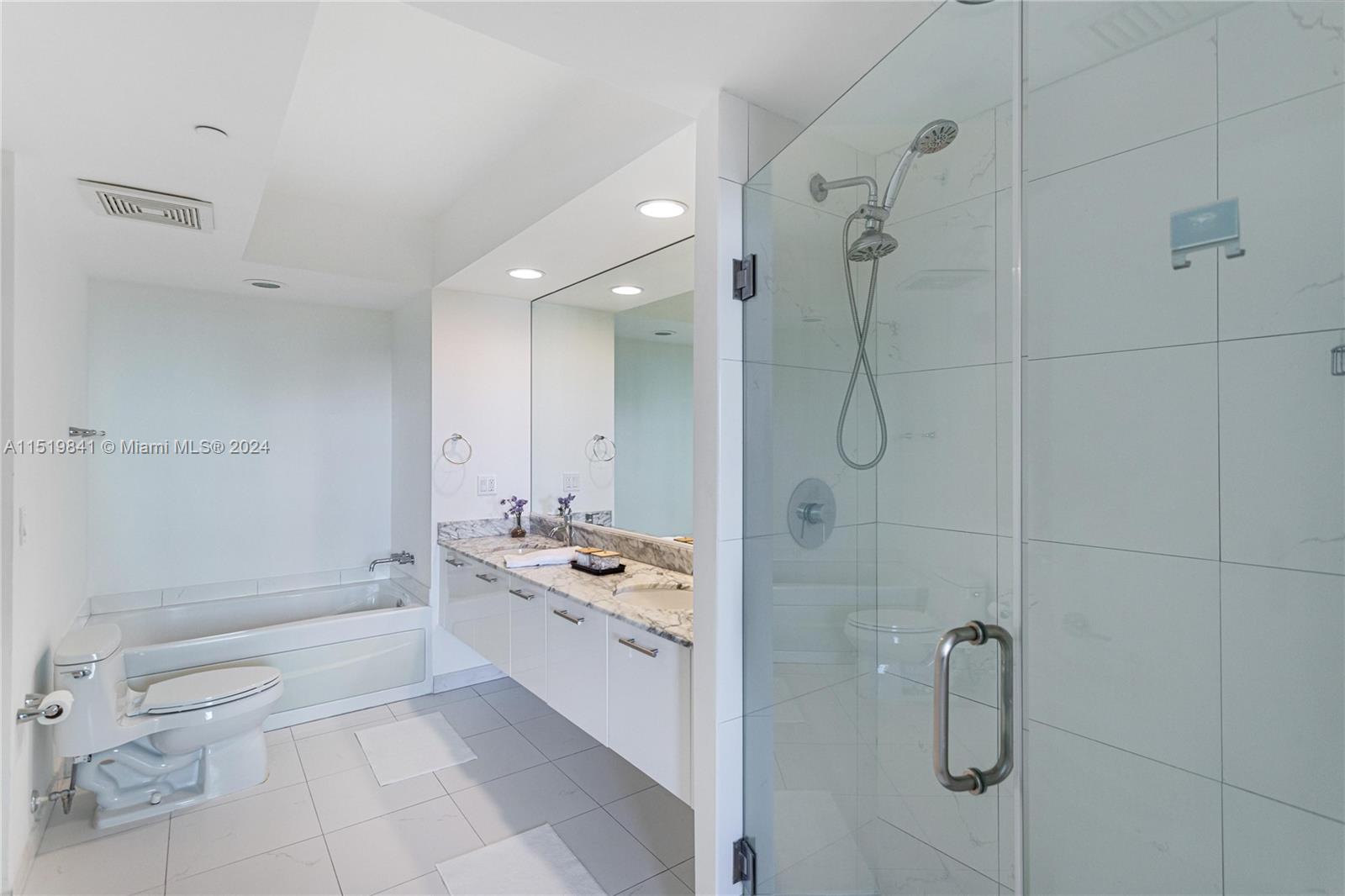 500 BRICKELL EAST CONDO - Residential Lease