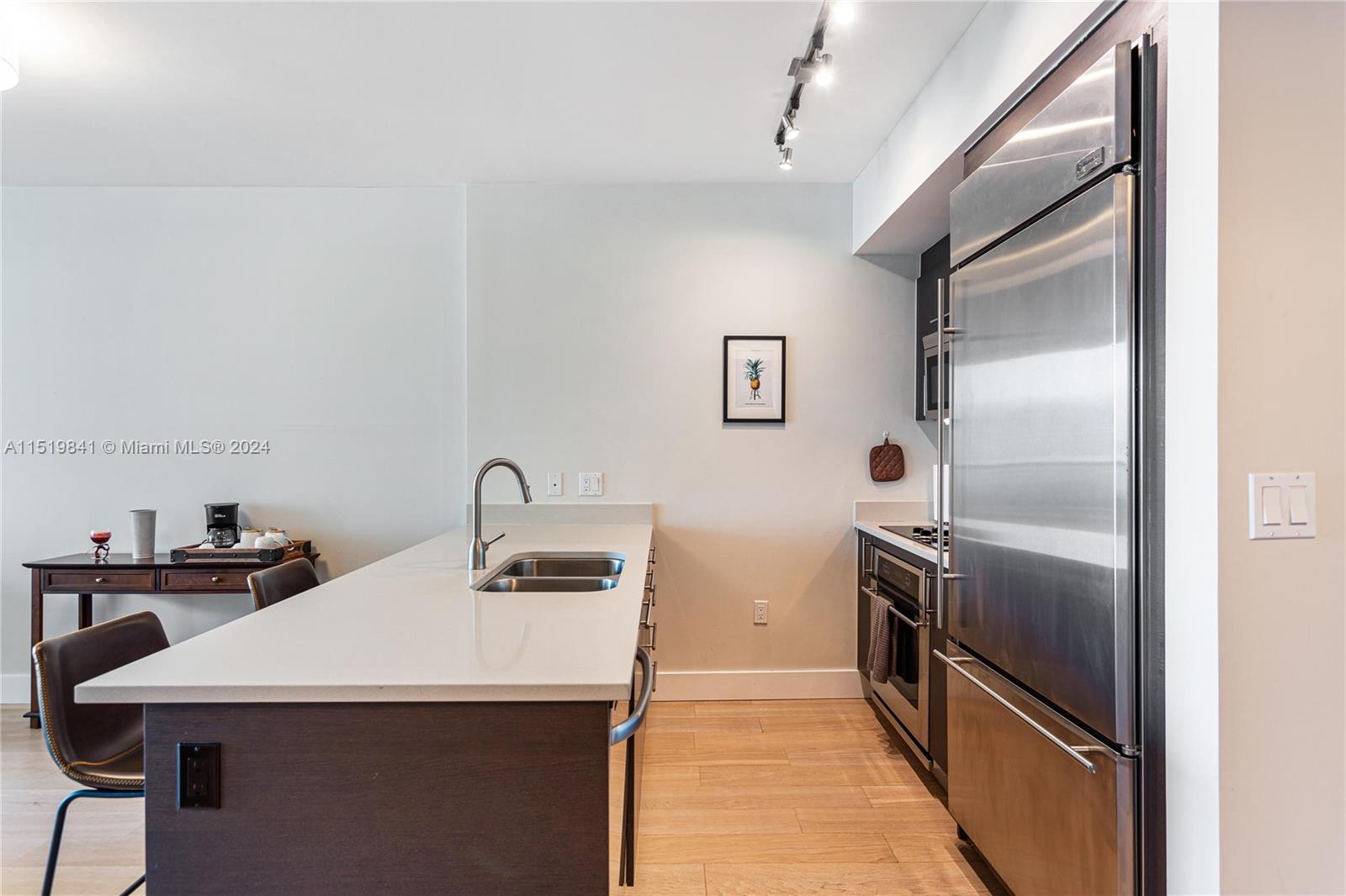 500 BRICKELL EAST CONDO - Residential Lease