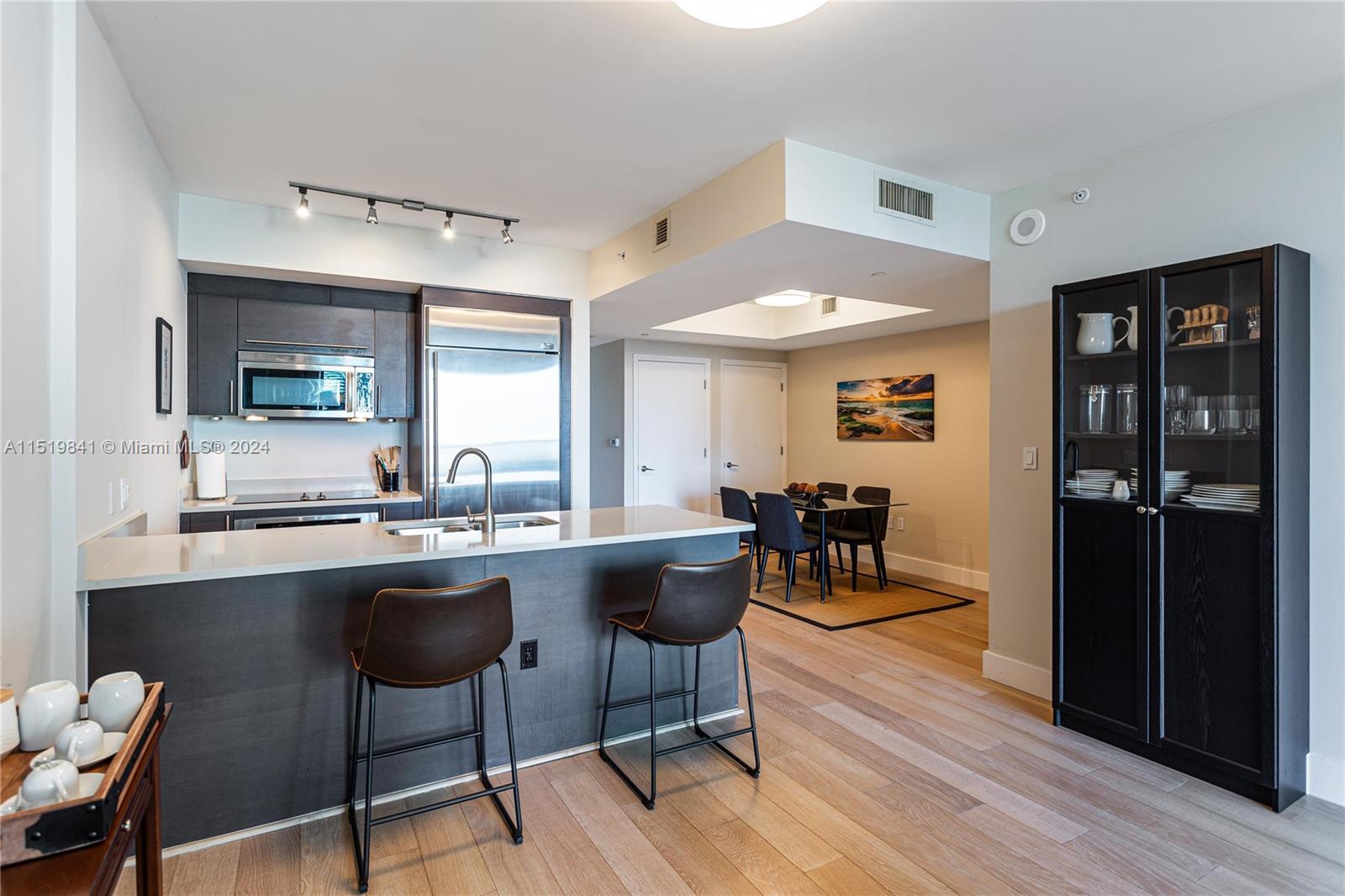 500 BRICKELL EAST CONDO - Residential Lease