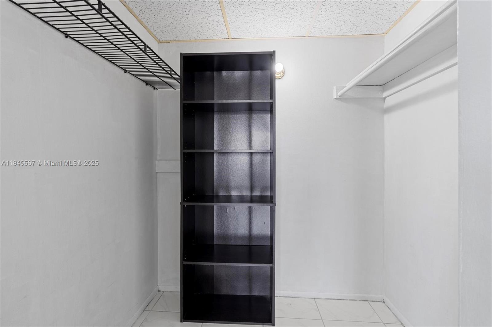 HEMISPHERES CONDO - Residential