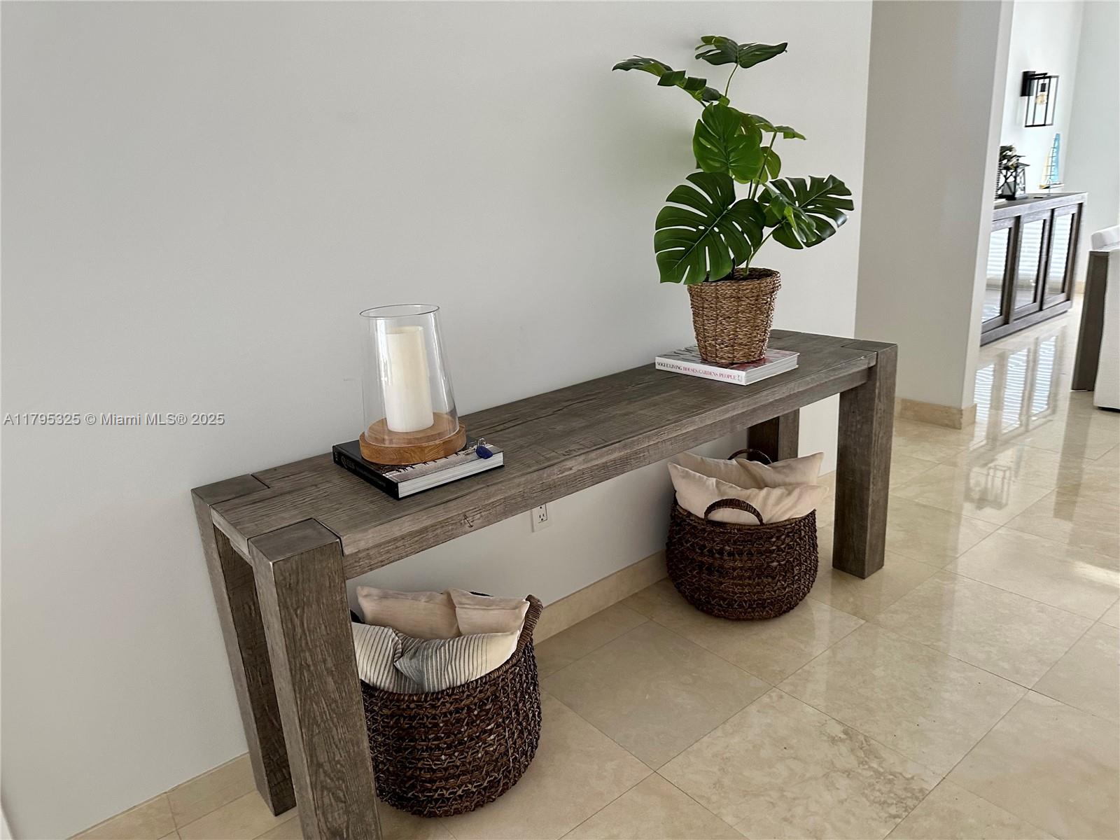 CLUB TOWER TWO CONDO - Residential Lease