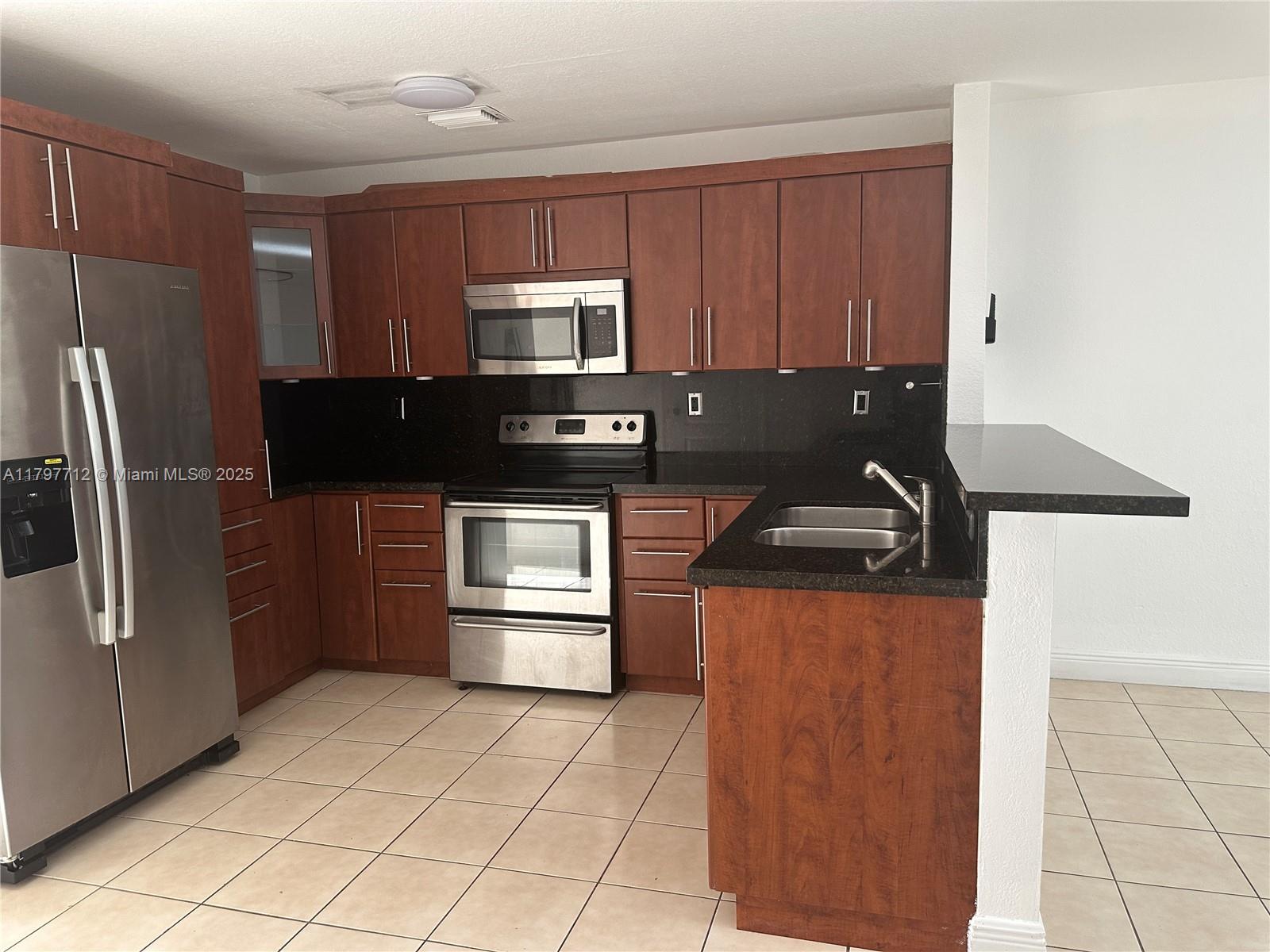 3181 SW 129th Ave 116