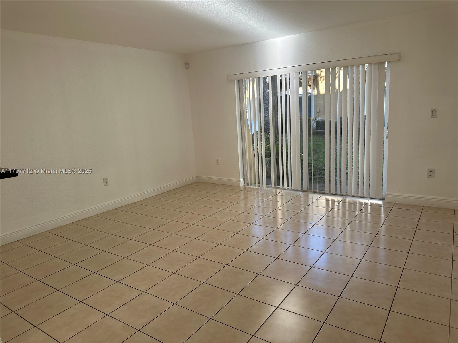3181 SW 129th Ave 116