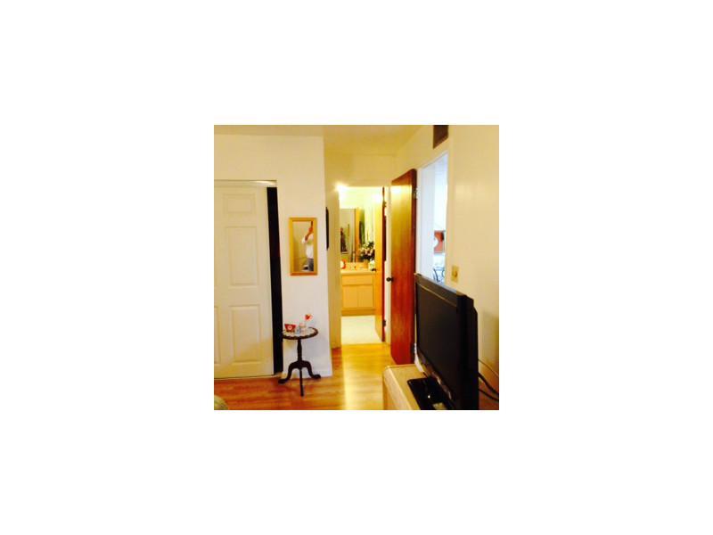 Moving condition! remodeled, rental apartment income owner willing to entertain offers, SUBMIT!!! IN LAW APARTMENT Best location!!! airport, downtown, schools, church, shopping.