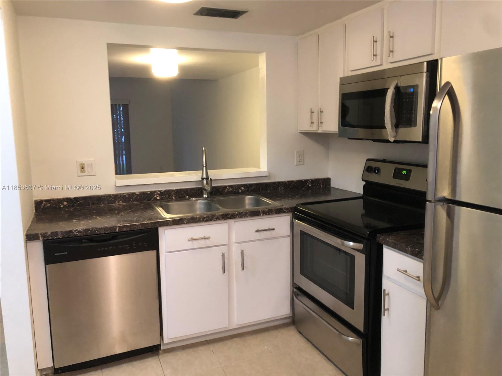 SORRENTO LAKES AT SUNRISE - Residential