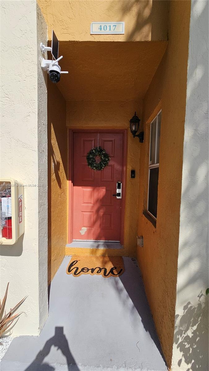 SORRENTO LAKES AT SUNRISE - Residential