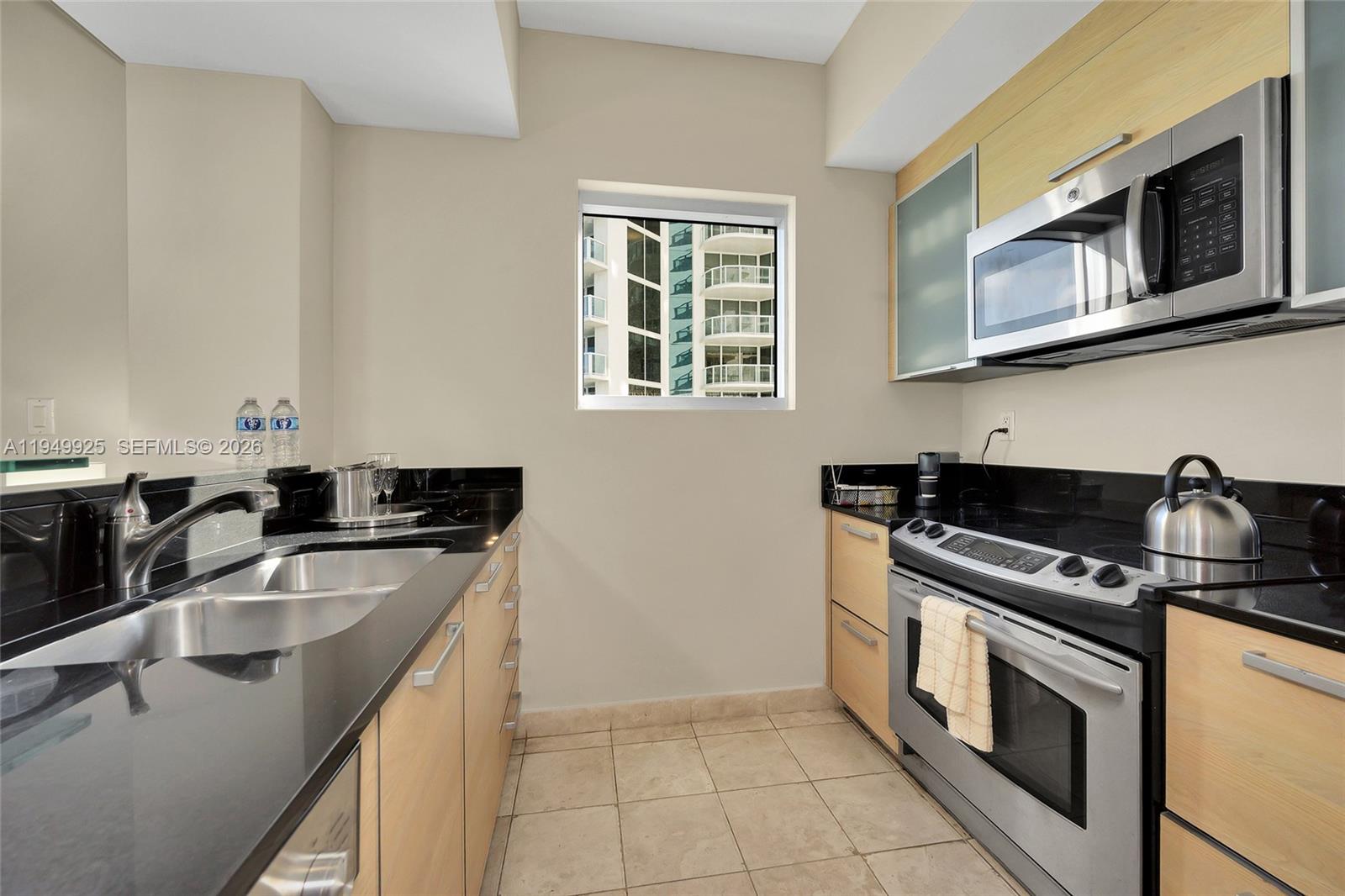 M RESORT RESIDENCES CONDO - Residential