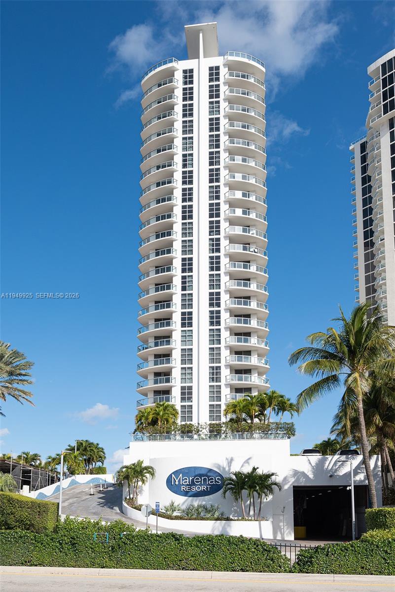 M RESORT RESIDENCES CONDO - Residential