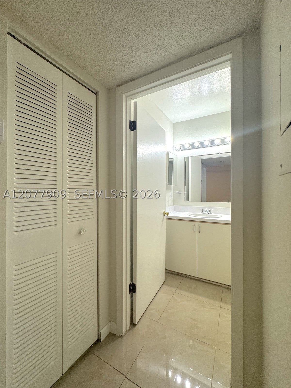 1265 SW 46th Ave 2201