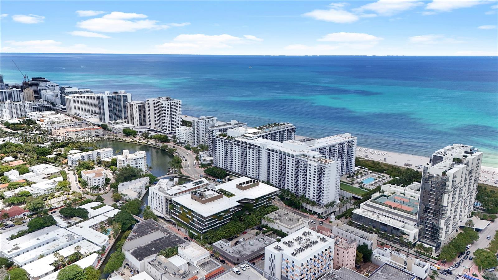 RONEY PALACE CONDO - Residential