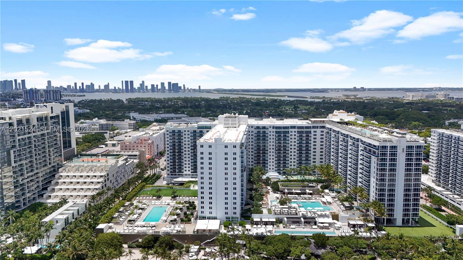 RONEY PALACE CONDO - Residential