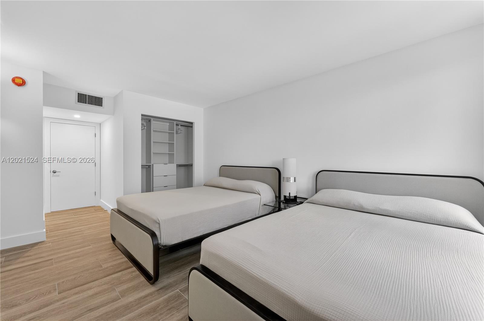 RONEY PALACE CONDO - Residential