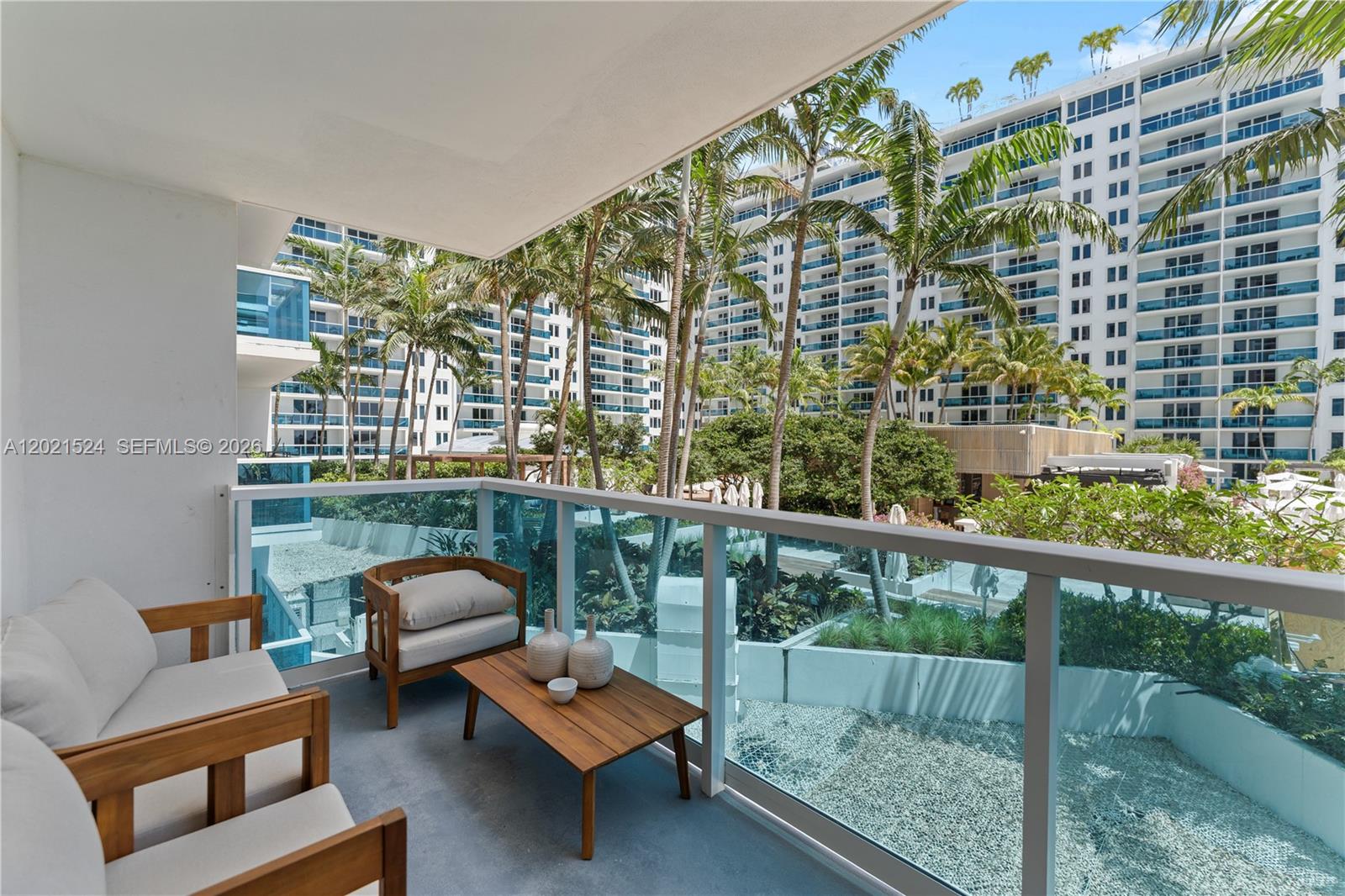 RONEY PALACE CONDO - Residential