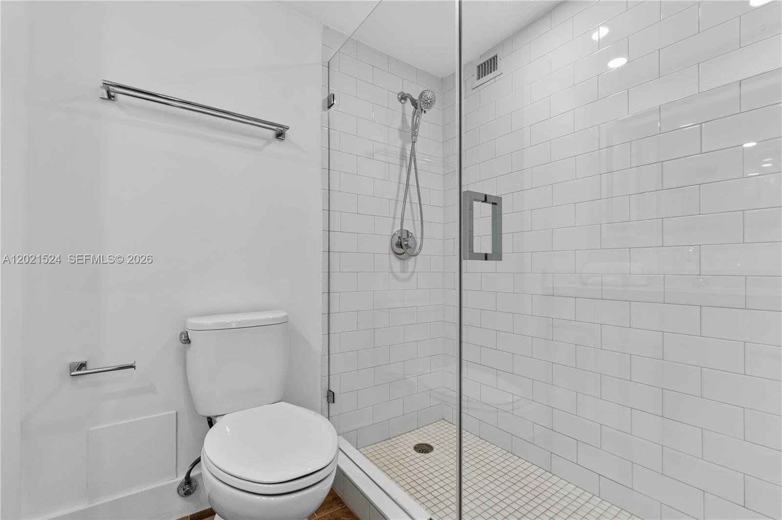 RONEY PALACE CONDO - Residential
