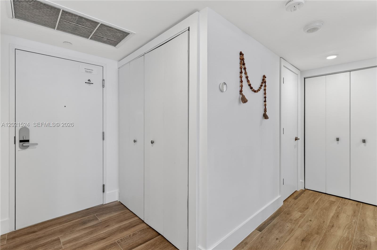 RONEY PALACE CONDO - Residential