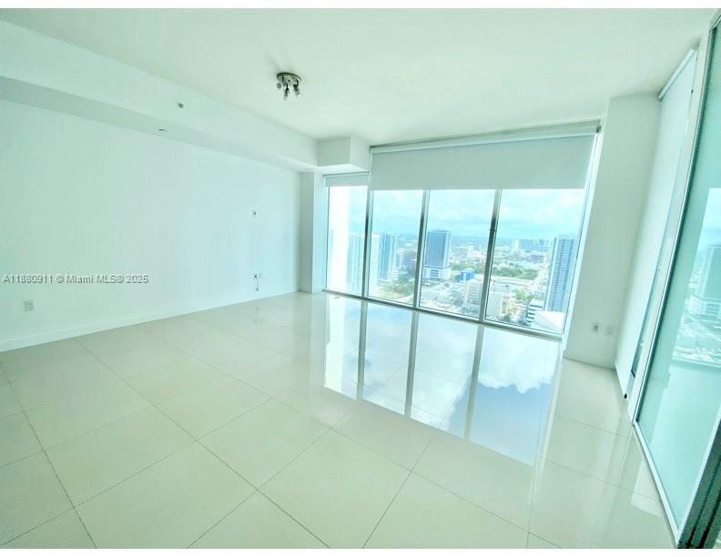1040 Biscayne Blvd 3605