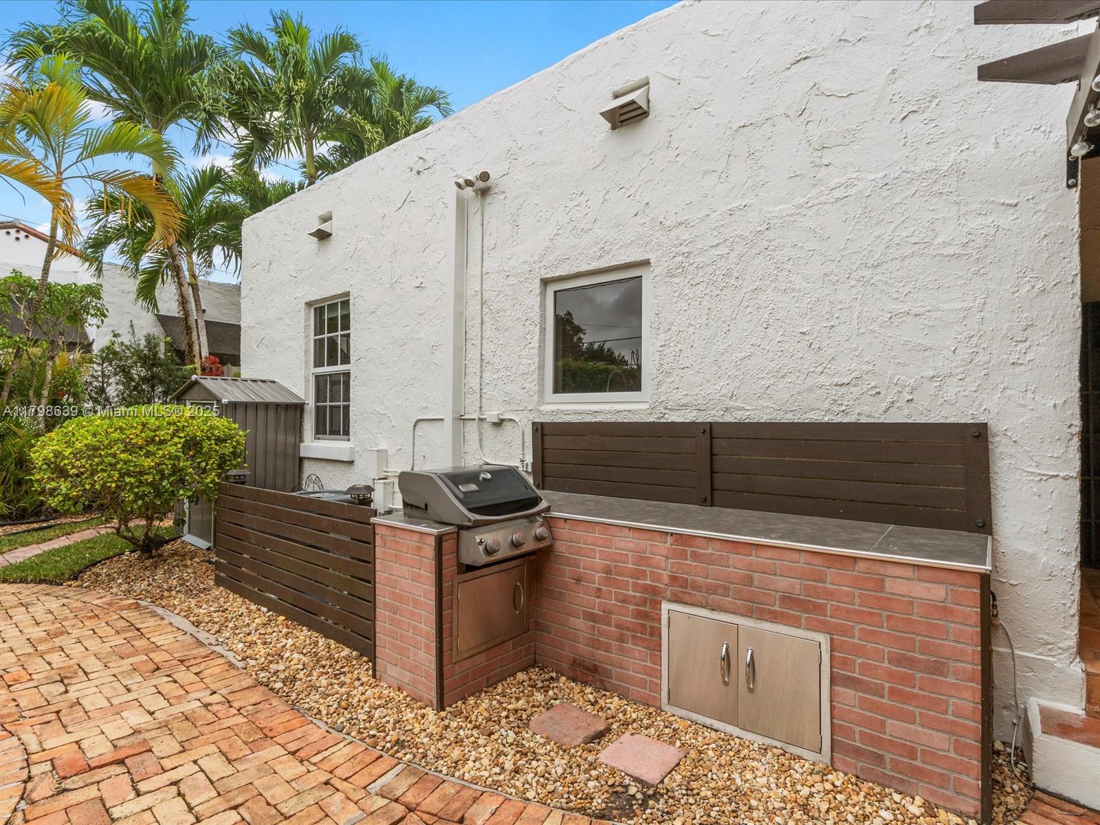 CORAL GABLES SEC C - Residential