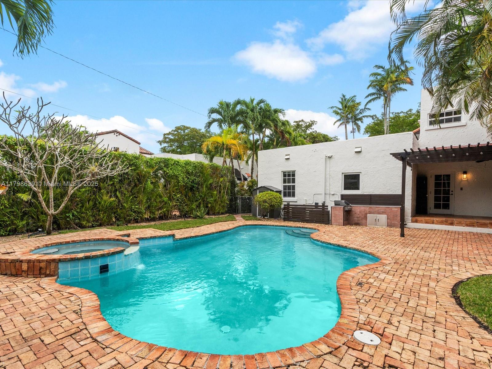 CORAL GABLES SEC C - Residential