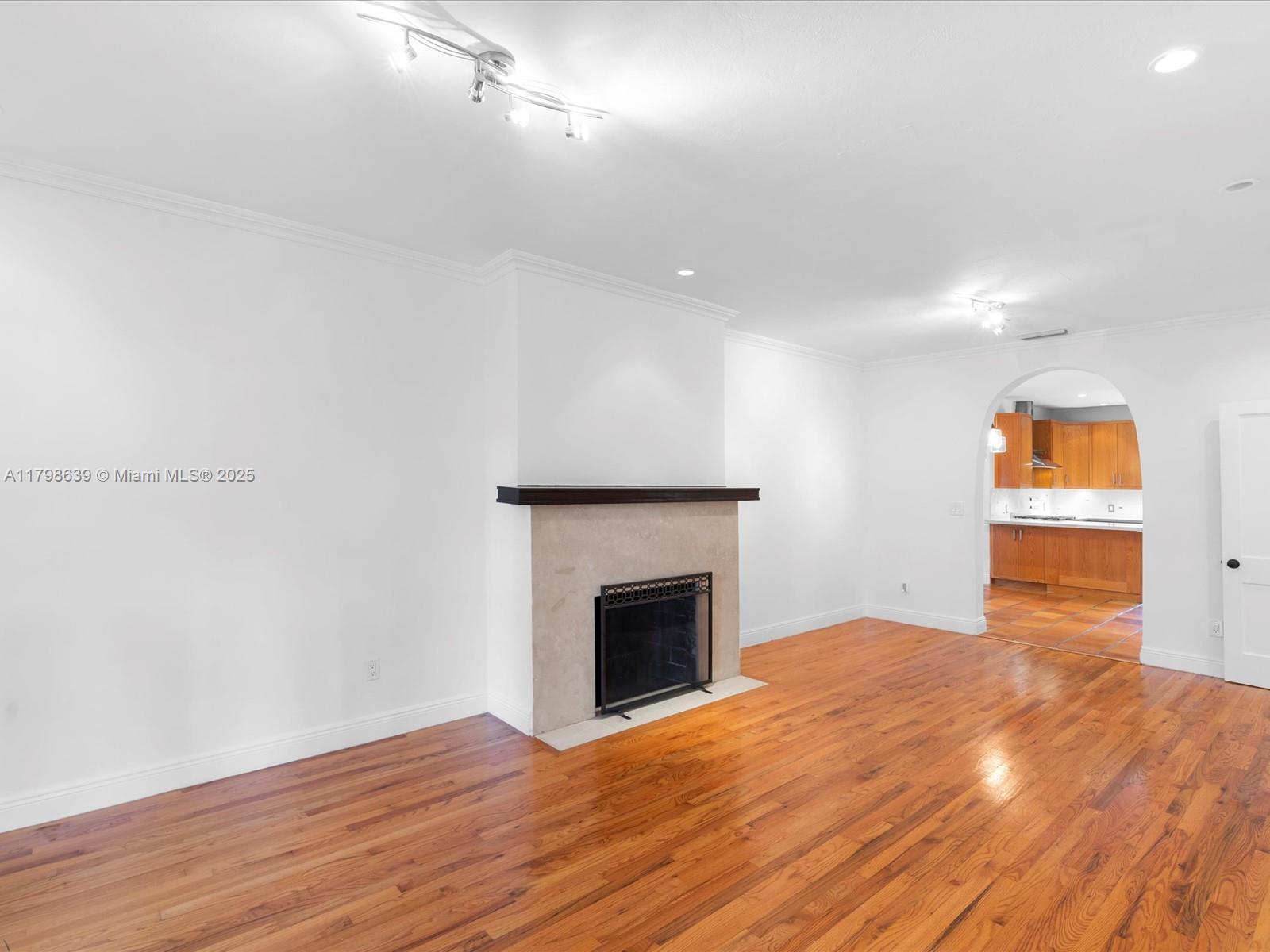 CORAL GABLES SEC C - Residential