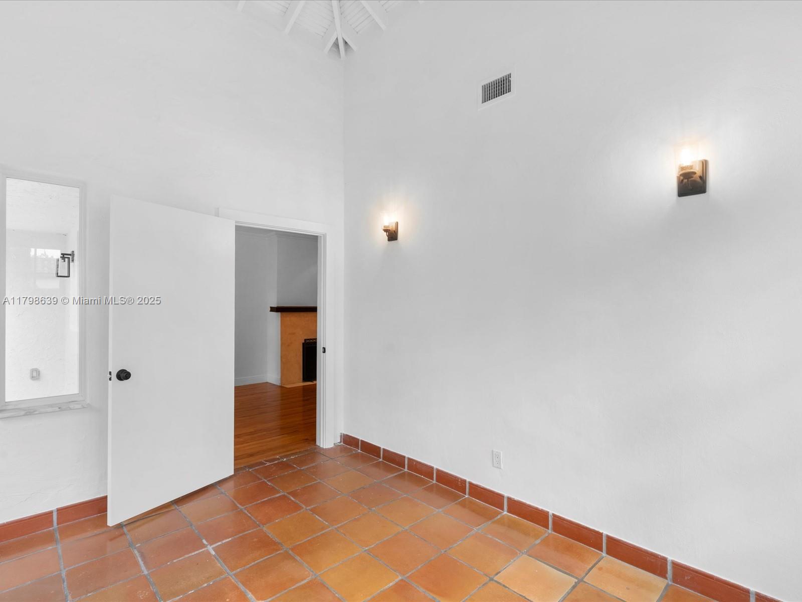 CORAL GABLES SEC C - Residential