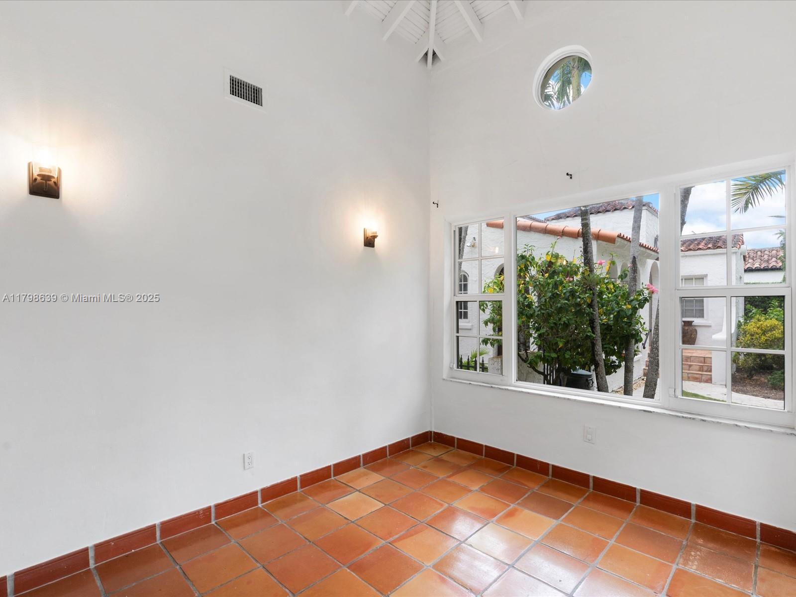 CORAL GABLES SEC C - Residential