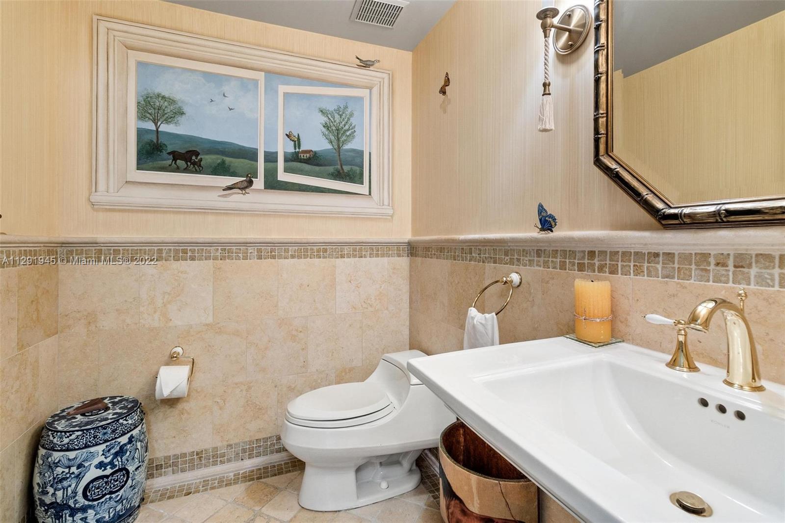 GRAND BAY TOWER CONDO - Residential