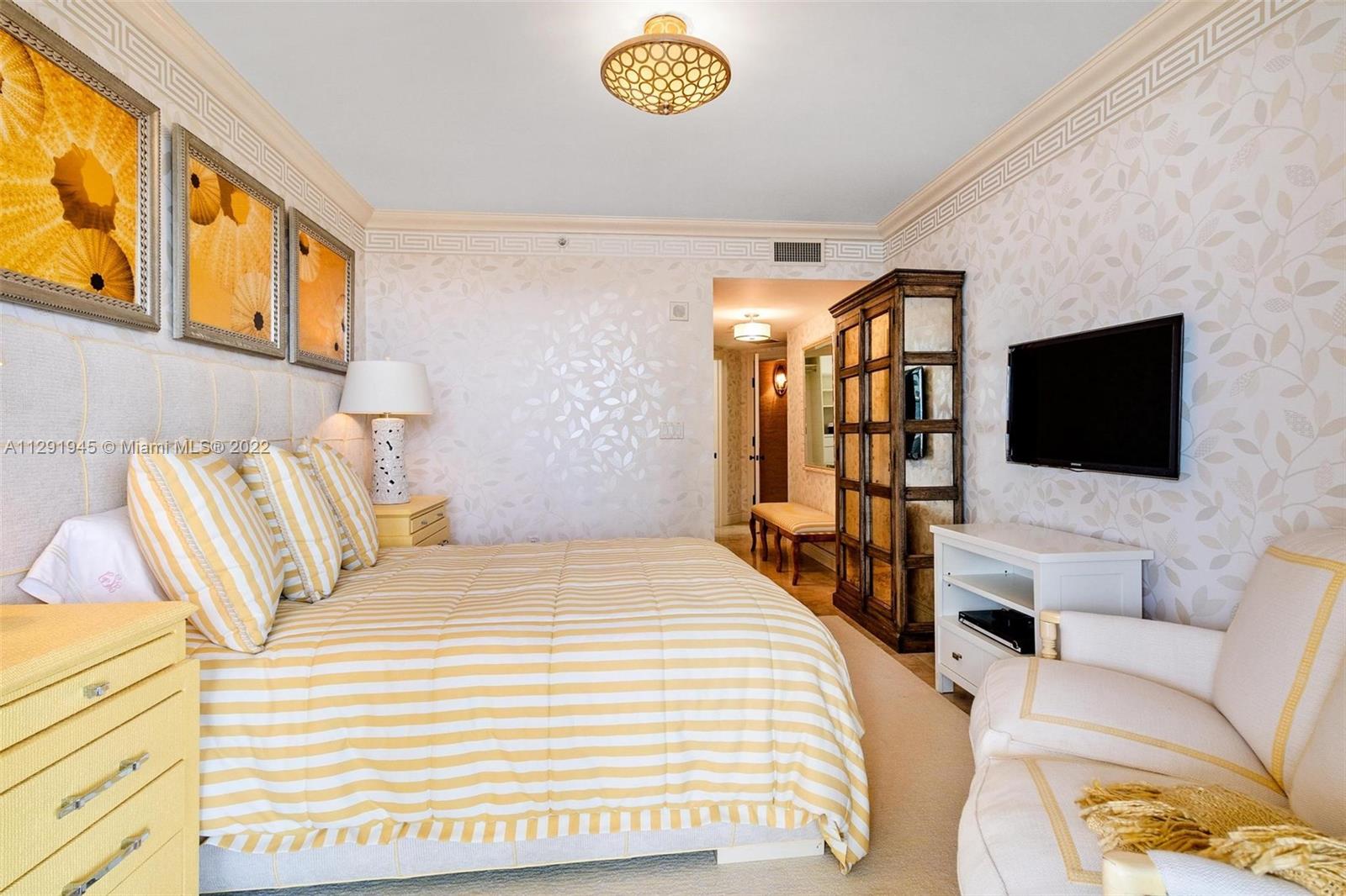 GRAND BAY TOWER CONDO - Residential